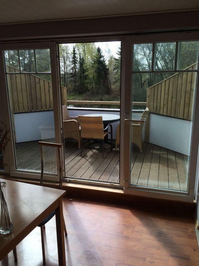 Moderne Maisonette-Wohnung Am Karpfenteich; Modern Apartment With View Of The Carp Pond Barmstedt ภายนอก รูปภาพ