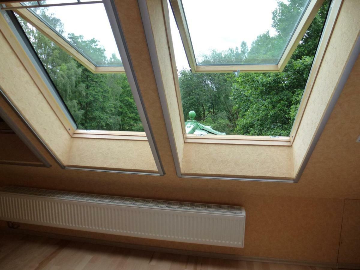 Moderne Maisonette-Wohnung Am Karpfenteich; Modern Apartment With View Of The Carp Pond Barmstedt ภายนอก รูปภาพ